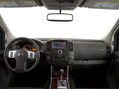2010 Nissan Pathfinder SE