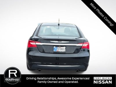 2014 Chrysler 200 Limited