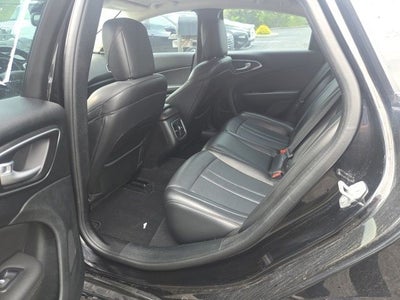 2017 Chrysler 200 Limited