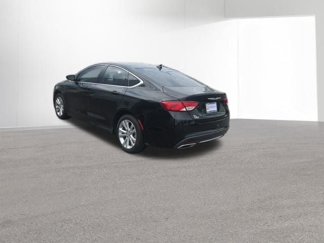 2017 Chrysler 200 Limited