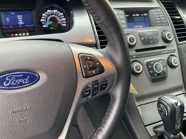 2018 Ford Taurus SEL