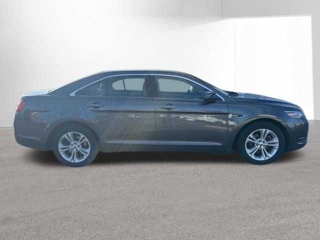 2018 Ford Taurus SEL