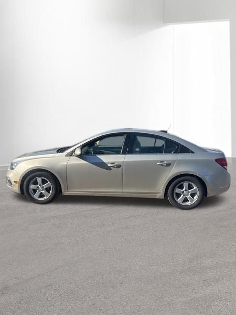 Used 2015 Chevrolet Cruze 1LT with VIN 1G1PC5SB2F7275699 for sale in Fort Wayne, IN