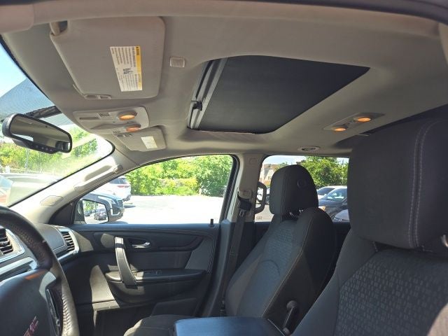 2016 GMC Acadia SLE-2