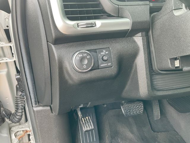 2016 GMC Acadia SLE-2