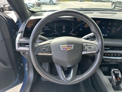 2024 Cadillac XT4 Premium Luxury