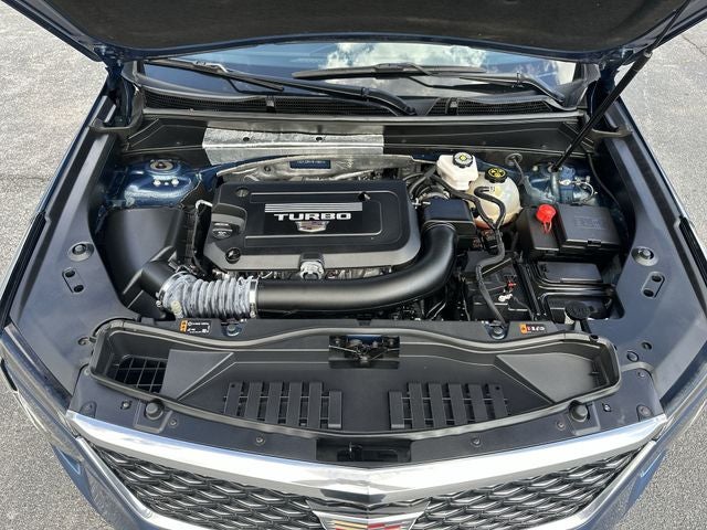 2024 Cadillac XT4 Premium Luxury