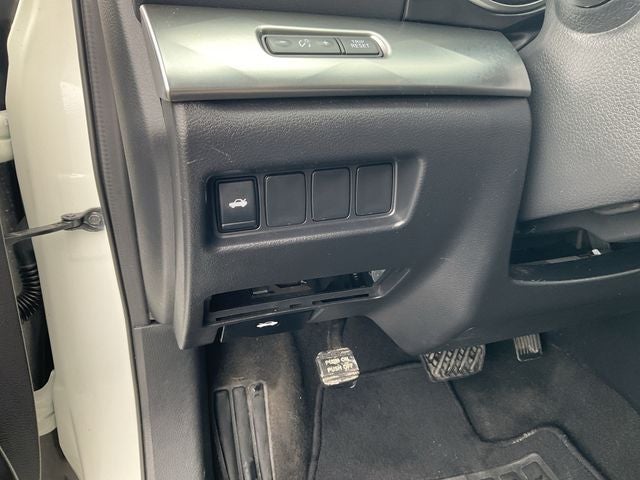 2023 Nissan Maxima SV