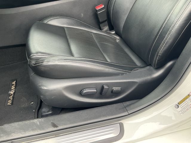 2023 Nissan Maxima SV