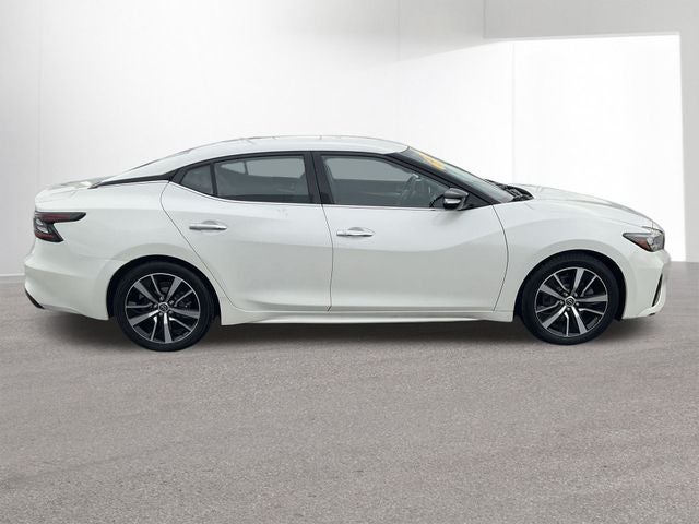 2023 Nissan Maxima SV
