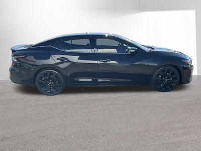 2023 Nissan Maxima SR