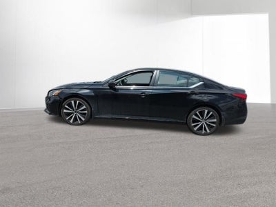2022 Nissan Altima 2.0 SR