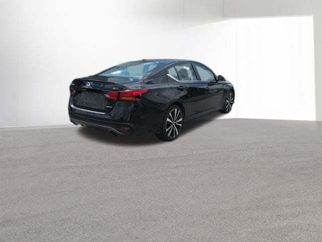 2022 Nissan Altima 2.0 SR