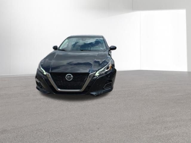 2022 Nissan Altima 2.0 SR