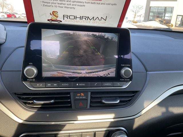 2024 Nissan Altima 2.5 SR