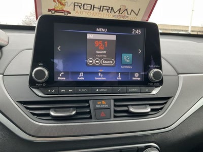 2025 Nissan Altima 2.5 SR