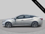 2021 Nissan Altima 2.5 Platinum