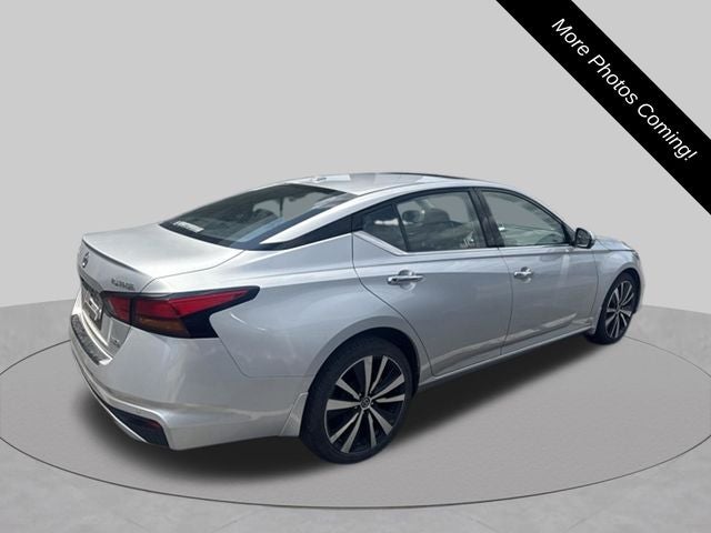 2021 Nissan Altima 2.5 Platinum