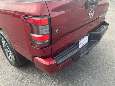 2024 Nissan Frontier SL