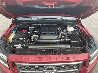 2024 Nissan Frontier SL