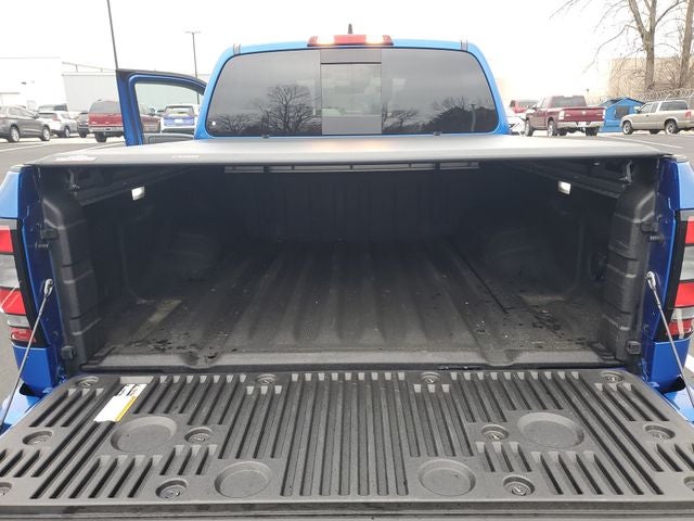 2025 Nissan Frontier SL