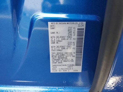 2025 Nissan Frontier SL