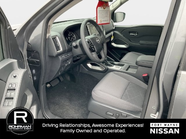 2027 Nissan Frontier SV