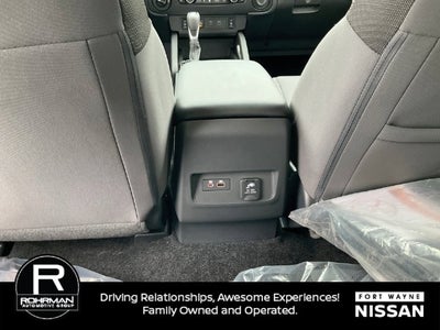 2027 Nissan Frontier SV