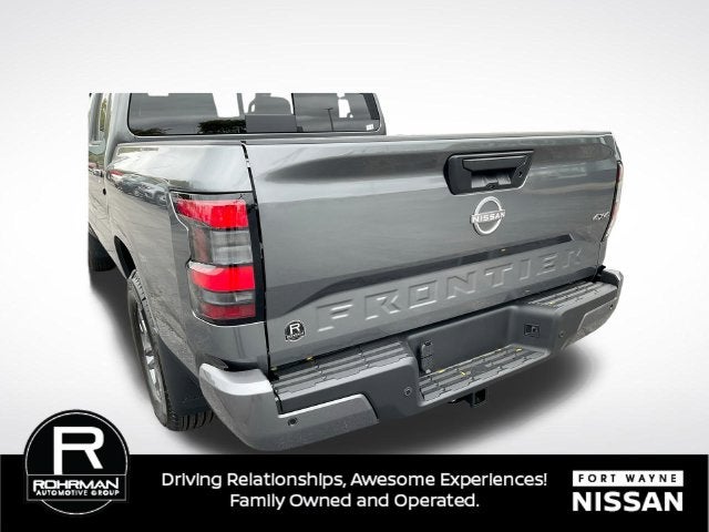 2027 Nissan Frontier SV