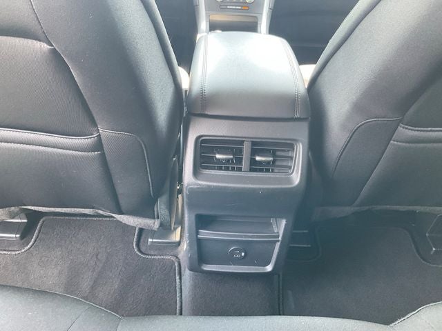 2022 Ford Edge SE - Photo 29