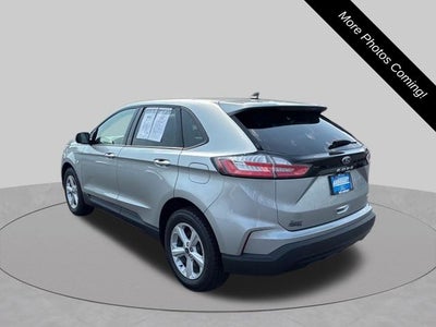 2022 Ford Edge SE