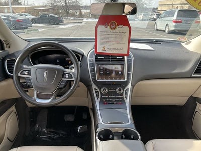 2019 Lincoln Nautilus Select