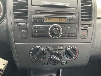 2010 Nissan Versa 1.8 S