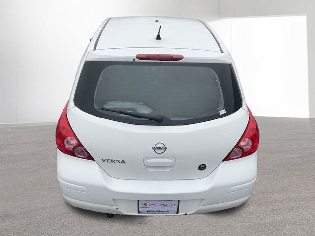 2010 Nissan Versa 1.8 S