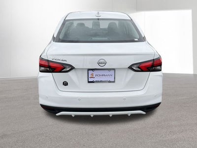 2025 Nissan Versa 1.6 SV