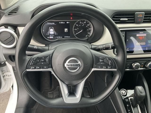 2022 Nissan Versa 1.6 SV