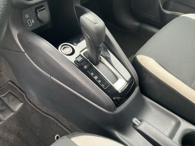 2022 Nissan Versa 1.6 SV