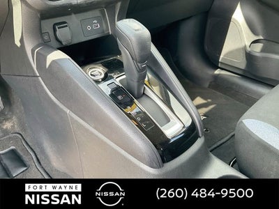 2024 Nissan Versa 1.6 SV