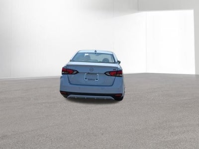 2024 Nissan Versa 1.6 SR
