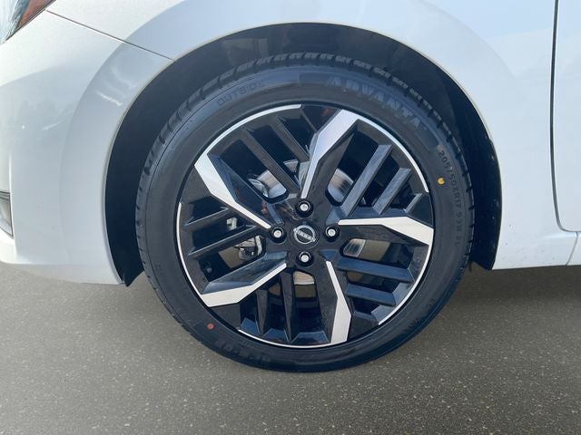 2024 Nissan Versa 1.6 SR