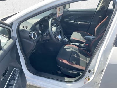 2024 Nissan Versa 1.6 SR