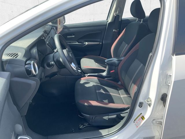 2024 Nissan Versa 1.6 SR
