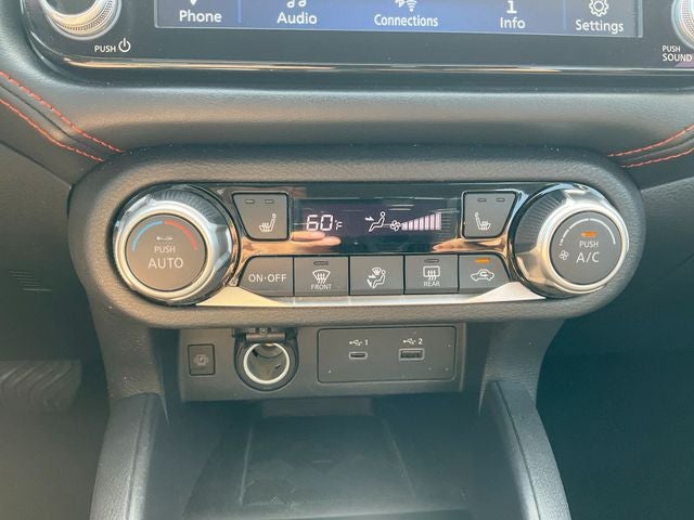 2024 Nissan Versa 1.6 SR