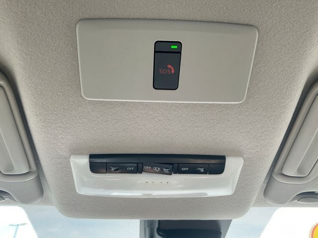2024 Nissan Versa 1.6 SR