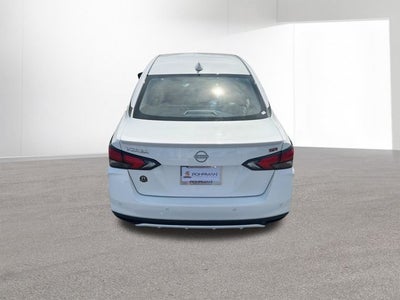 2024 Nissan Versa 1.6 SR