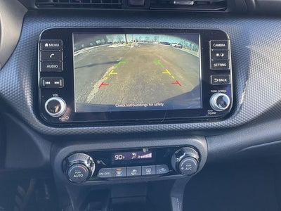 2022 Nissan Kicks SV