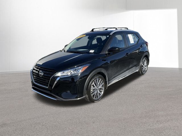 2022 Nissan Kicks SV