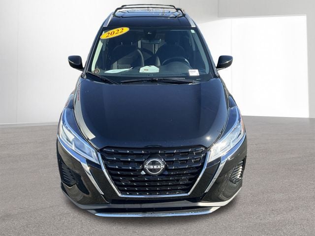 2022 Nissan Kicks SV