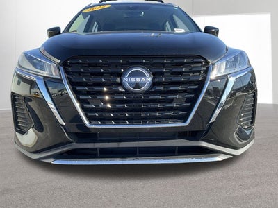 2022 Nissan Kicks SV