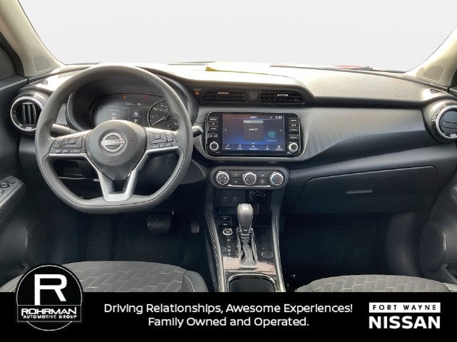2024 Nissan Kicks SV